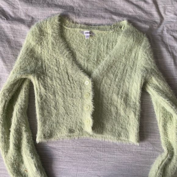 Pale green button up fuzzy cardigan - Picture 3 of 4